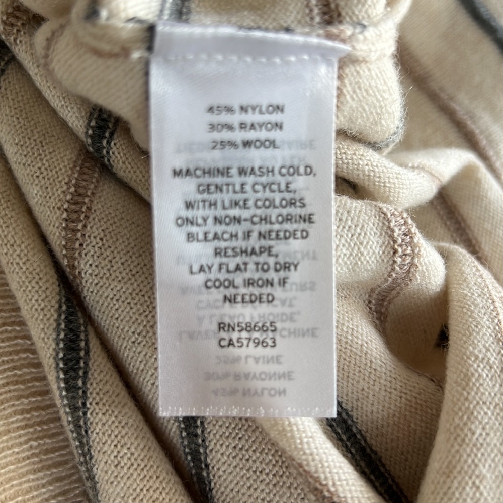 Nordstrom Crew Neck Sweater - Picture 4 of 4